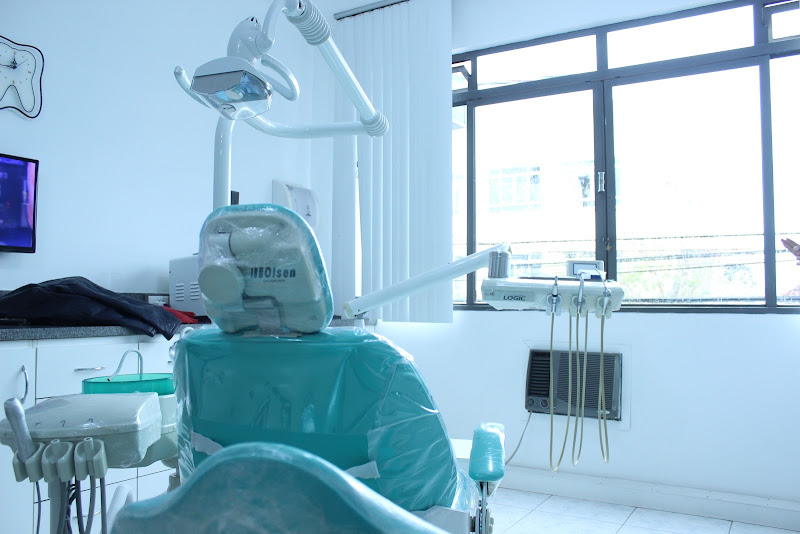 Foto 3 de CONSULTÓRIO ODONTOLÓGICO - DR MAURICIO FERRO BARRERA