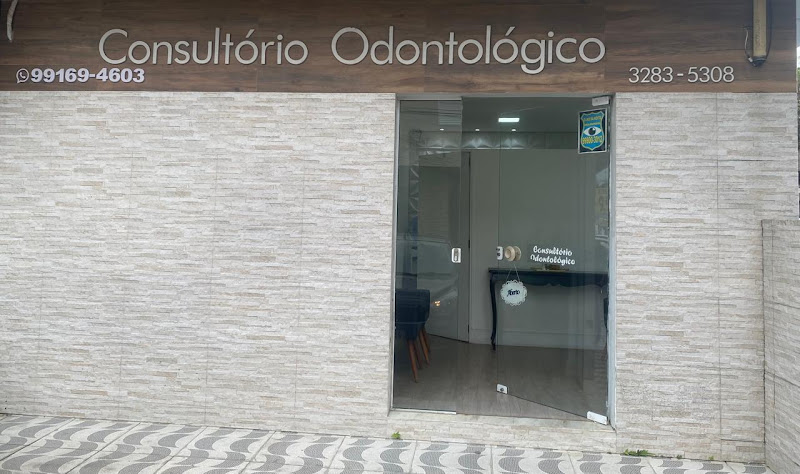 Foto 3 de Consultório Odontológico Dr Rafael Medeiros e Dra Clarisse Wendt