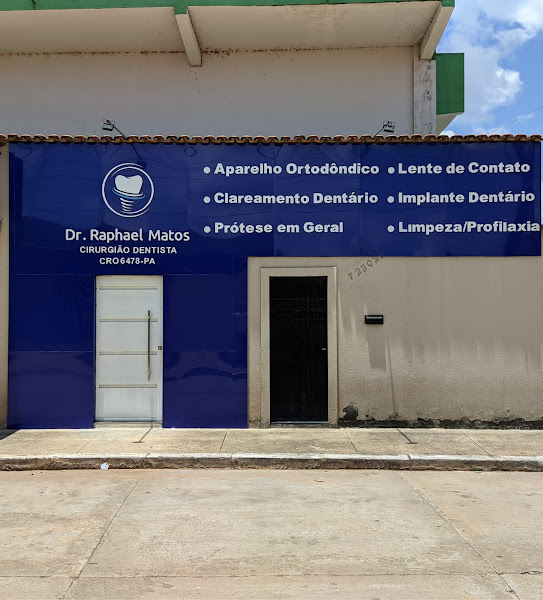 Foto 2 de Consultório Odontológico Dr. Raphael Alves Matos; Implantes Dentários e Aparelho Ortodôntico