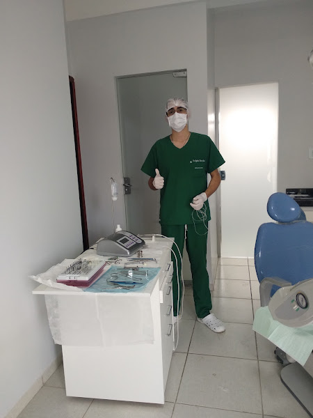 Foto 3 de Consultório Odontológico Dr. Raphael Alves Matos; Implantes Dentários e Aparelho Ortodôntico