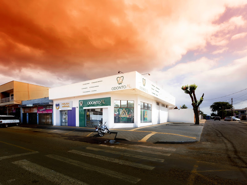 Foto 8 de Consultório Odontológico Dr. Samir M. Abou Ghaouche