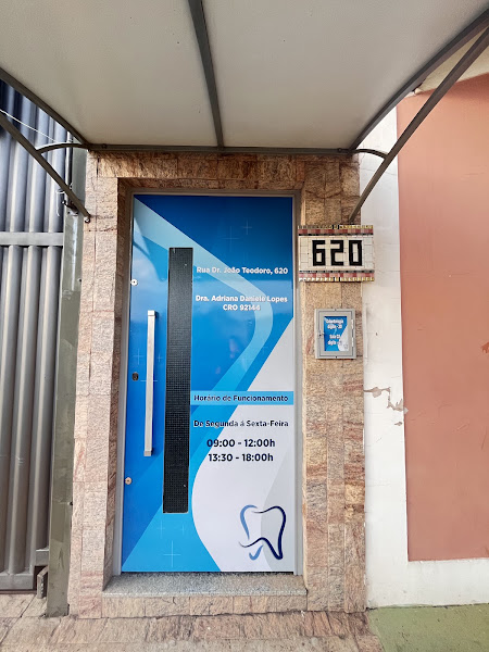 Foto 2 de Consultório Odontológico Dra Adriana Daniele Lopes