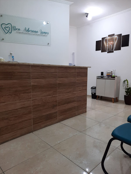 Foto 3 de Consultório Odontológico - Dra. Adriana Lemes