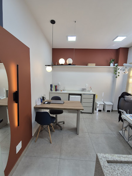 Foto 2 de Consultório Odontológico Dra. Camila Naves - Dra. Gabriela Villela | Dentista Varginha