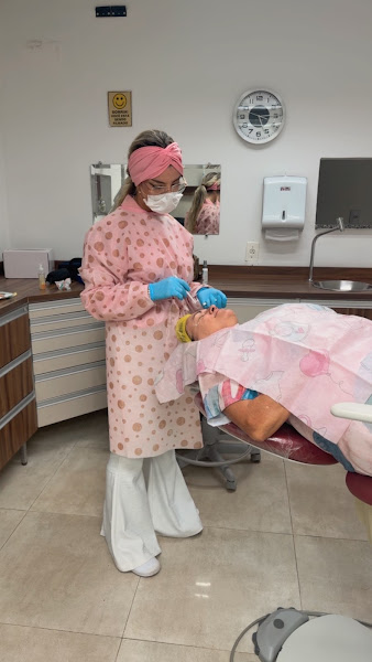 Foto 2 de Consultório Odontologico Dra Claudia Roledo Ost