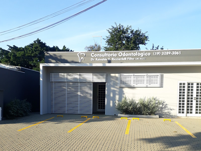 Foto 2 de Consultório Odontológico - Dra Katherine Fracalanza