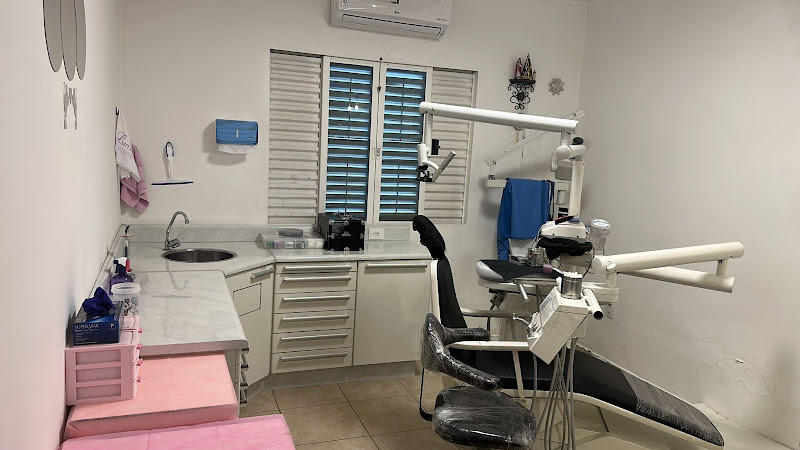 Foto 3 de Consultório Odontológico - Dra. Larissa Torgana Fernandes