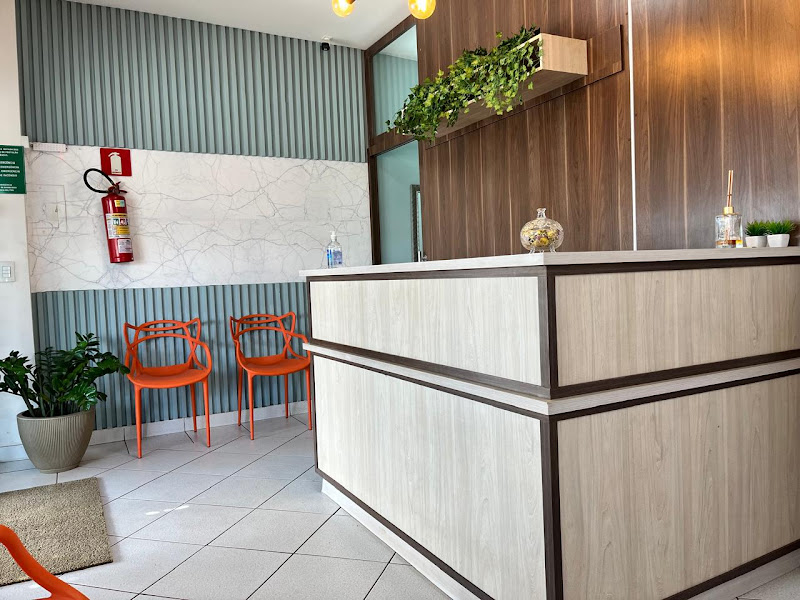 Foto 3 de Consultório Odontológico Dra. Lorena Ribeiro - Tratamento Odontológico Completo em Uberaba