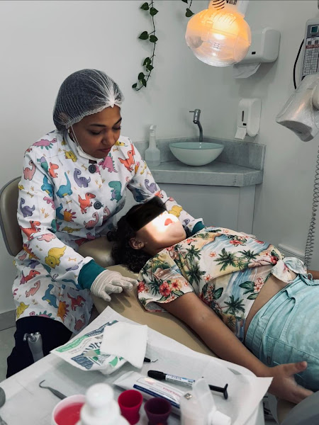 Foto 3 de Dra.Rafaella Thebas I Dentista