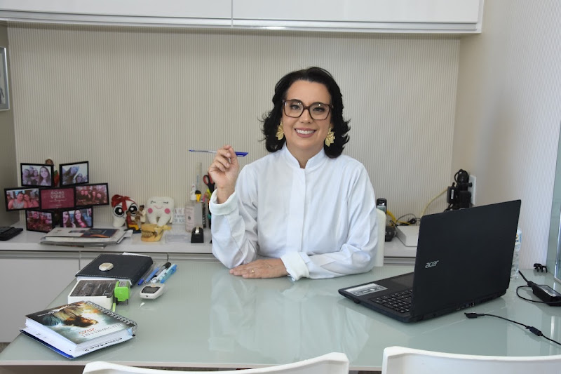 Foto 3 de Consultório Odontologico - Dra. Vanusa Diniz Prótese e Implantes