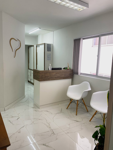 Foto 2 de CONSULTÓRIO ODONTOLÓGICO PERSONALITTÉ