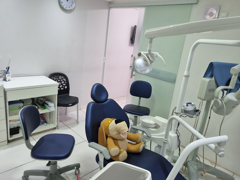 Foto de Consultório Odontológico Reabilit- Dra. Bárbara Fernanda
