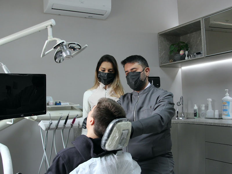 Foto 10 de Consultório Schmidt - Ortodontia e Odontopediatria