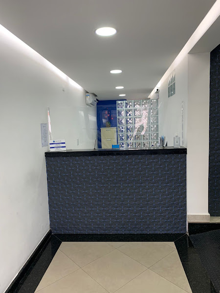 Foto 2 de Contrast Radiologia Odontológica