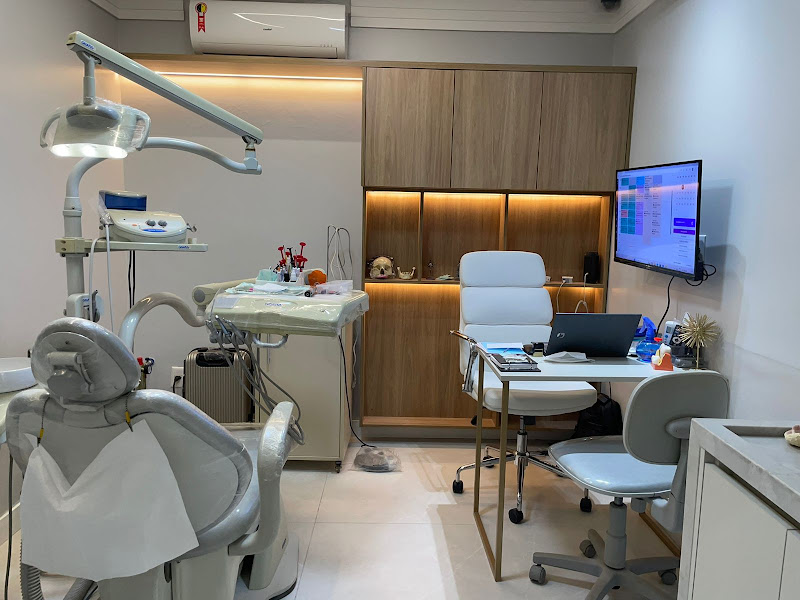 Foto 3 de COREO - Centro Odontológico de Reabilitação Oral - Dentista Camaçari