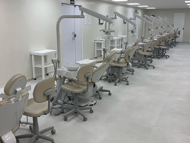 Foto 6 de CPGO - Centro de pós-graduação em Odontologia