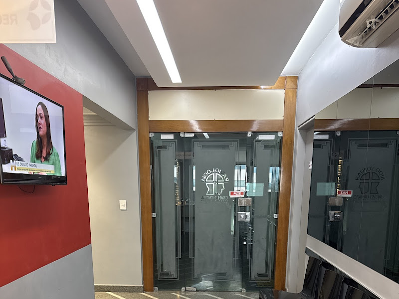 Foto de Craniofacial Imagens Odontológicas