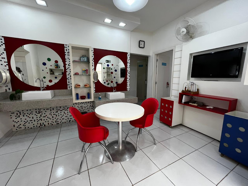 Foto 3 de Crie Sorrisos Odontologia - Clinica Odontológica em Varginha