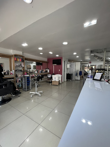 Foto 2 de Cristal Estética