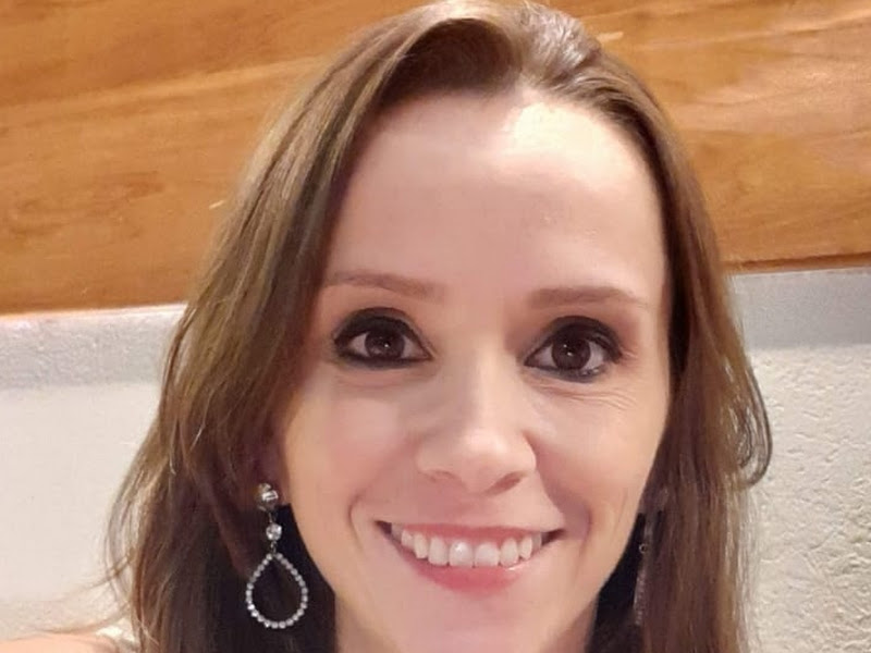 Foto 3 de Cristiane Martins Cirurgiã Dentista