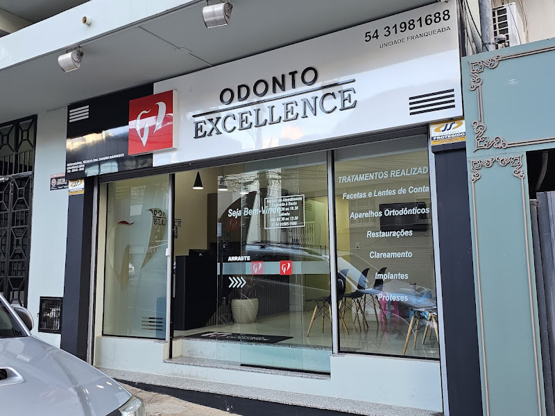 Foto 4 de Cristiane Oliveira Dentista e Periodontista