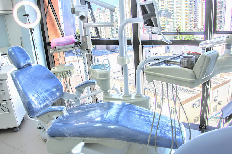 Foto 3 de Cristina do Carmo Dutra - Consultório Odontológico