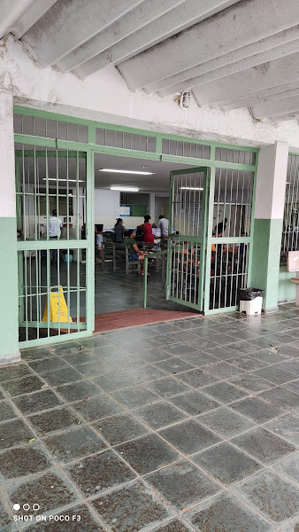 Foto 3 de CSF - Leste Universitário