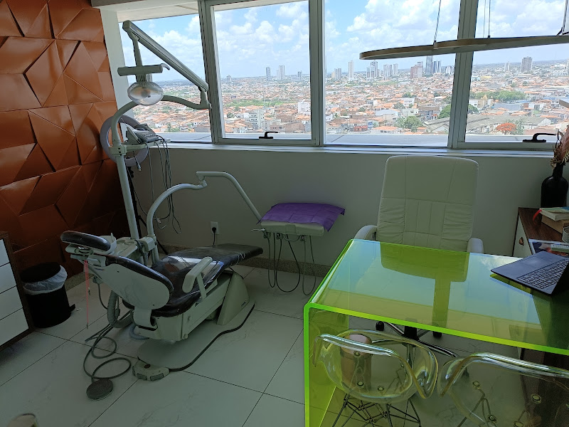 Foto 3 de CTO Odontologia e Harmonização Facial - Dra Lisandra Araújo