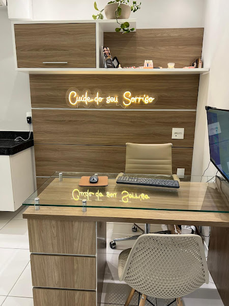 Foto 2 de Cuidar Odontologia e Estética