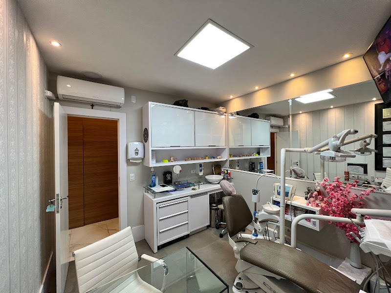 Foto 3 de Curitiba Dental Office ~ Odontologia