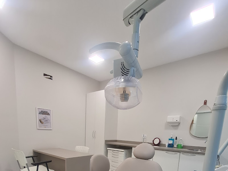 Foto de CWB SORRISO CLÍNICA ODONTOLÓGICA