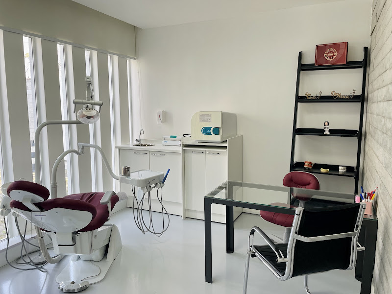 Foto 2 de D.R. Odontologia