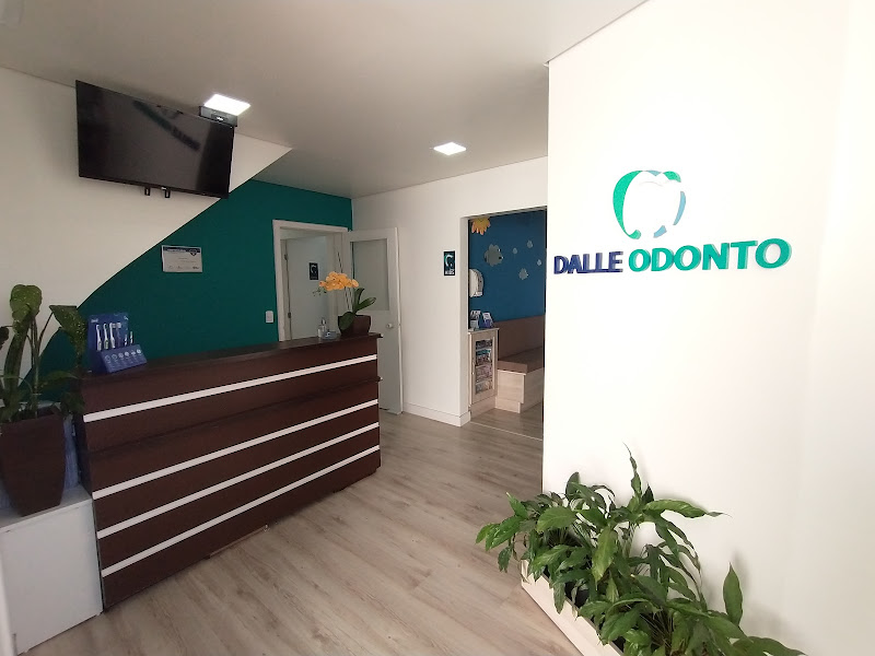 Foto 2 de DalleOdonto- Dra. Mariana Dalledone