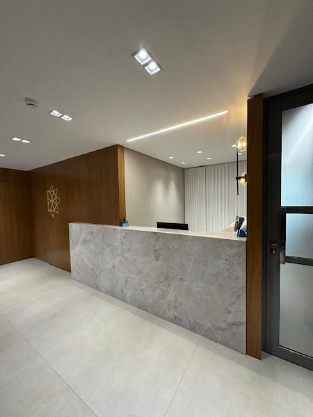 Foto 2 de DANIELE PAGLIOSA CORRADI ORTODONTIA