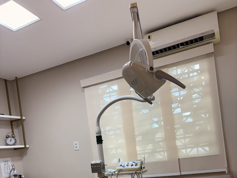 Foto 3 de Dante Bresciainini Jr. - Especialista em Periodontia e Implante