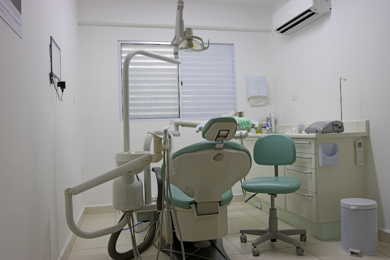 Foto 3 de David & Colodel Odontologia