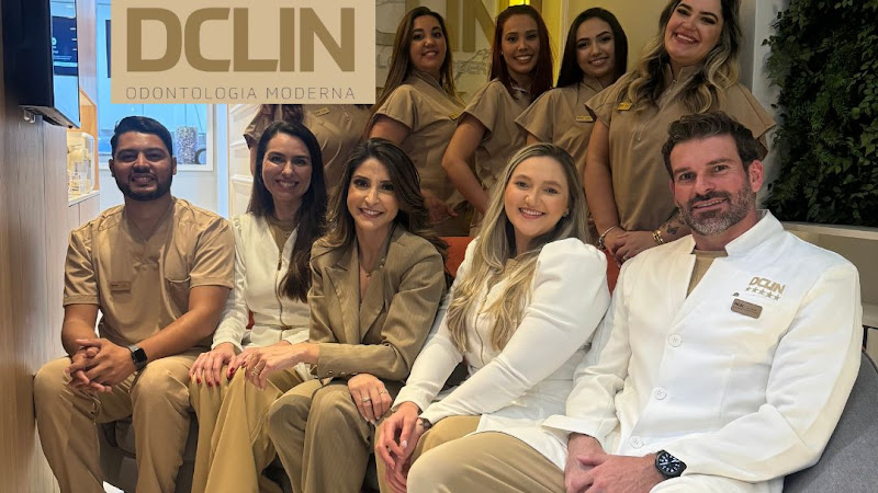 Foto 2 de DCLIN Odontologia Moderna