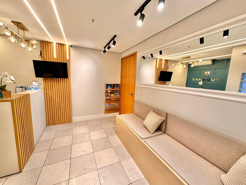 Foto 9 de DD ODONTOLOGIA INTEGRADA Dr Daniel Ferreira Alves, Dra Daniela Calabrese Nunes