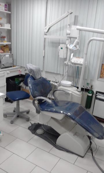 Foto 2 de De Bortholi - Clínica de Odontologia Especializada em Periodontia