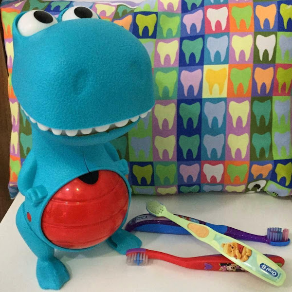 Foto 3 de Débora Sityá Odontopediatria