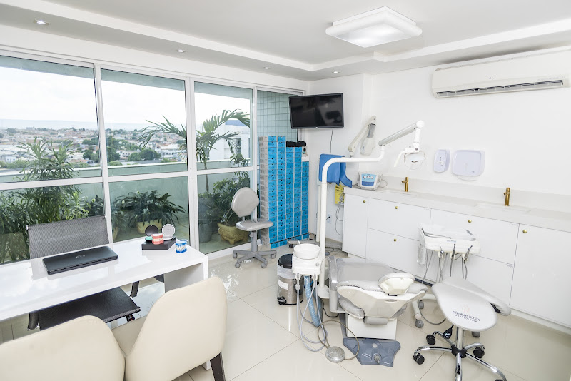 Foto 2 de Déborah Rocha – Ortodontia