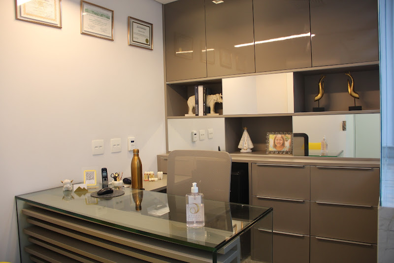 Foto 3 de Deila Rodrigues De Oliveira