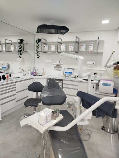 Foto 2 de Denise Guilher Odontologia