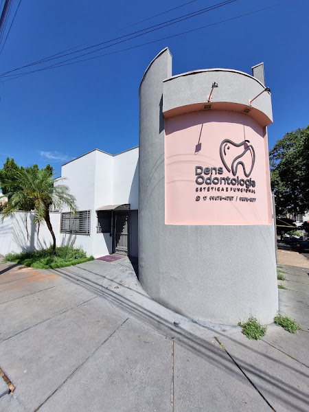 Foto 2 de Dens Odontologia - Estética e Funcional