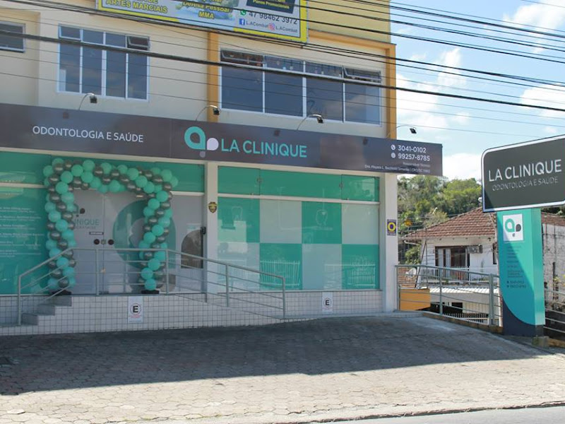 Foto 6 de Dental Care - Clínica Odontológica