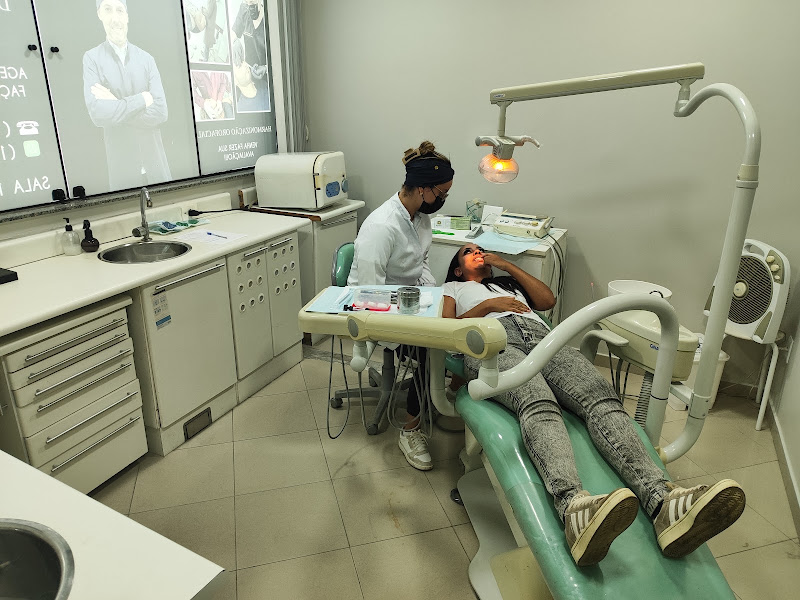 Foto 2 de Dental Clean Odontologia - Dr. João L. Braga