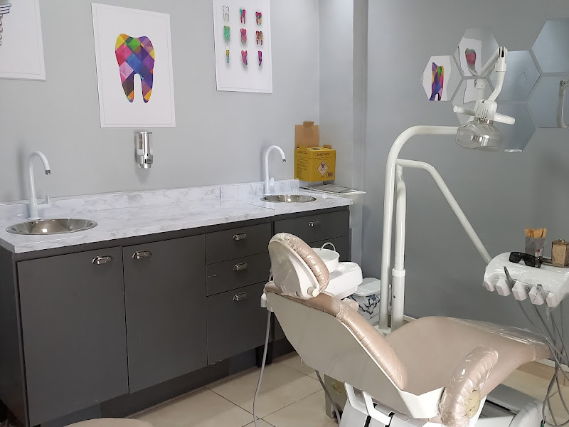 Foto 3 de Dental Clin