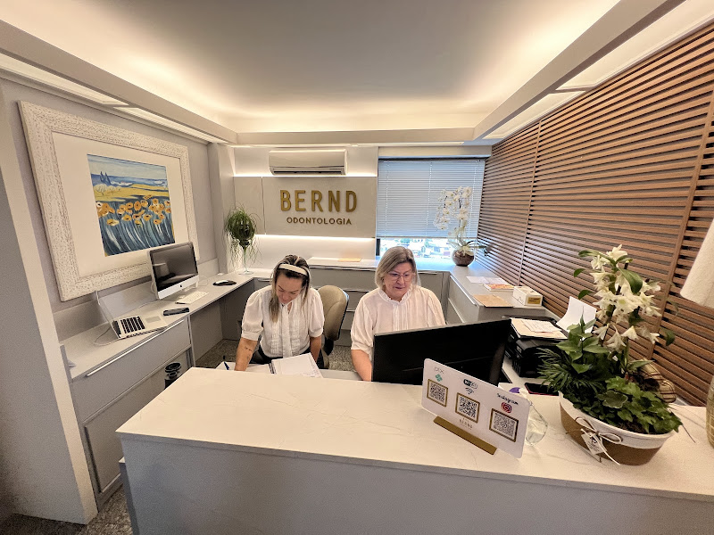 Foto 10 de Dental Implante Center - Dr Berto