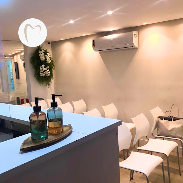 Foto 3 de DentalBlanc Clinica