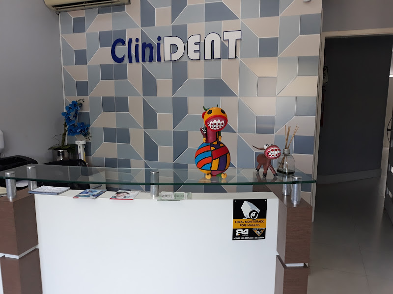 Foto 10 de Dentalclin